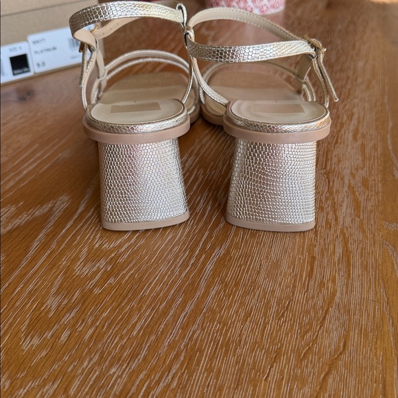 Brand New Dolce Vita Platinum Stella Britt heel size 9 with box - Picture 4 of 5